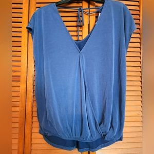 NWOT Soft Blue Sexy but Classy Womens Top SZ M Green Envelope, Made in USA